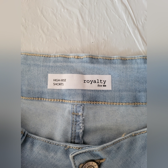 NEW Light Blue Distressed Denim Shorts - Picture 3 of 5